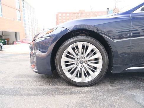 Used 2018 Lexus LS 500 AWD image 5