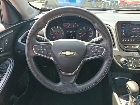 Used 2024 Chevrolet Malibu LT FWD image 19