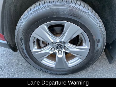 Used 2023 Toyota RAV4 XLE w/ Convenience Package AWD/4WD image 10