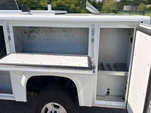 Used 2017 Chevrolet Silverado 2500 LT RWD image 13