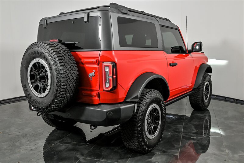 Used 2024 Ford Bronco Badlands AWD/4WD image 9