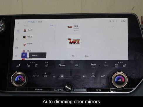 Used 2023 Lexus RX 350 w/ Accessory Package (Z1) image 32