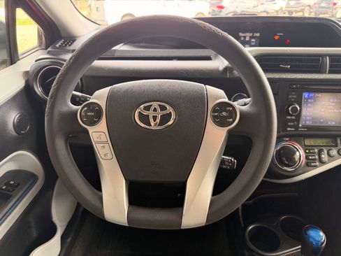 Used 2012 Toyota Prius C Three FWD image 19
