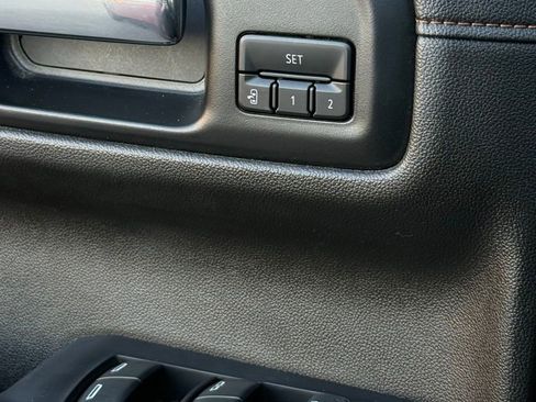 Used 2021 GMC Sierra 1500 AT4 image 17