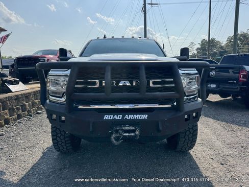 Used 2021 RAM 3500 Tradesman w/ Chrome Appearance Group AWD/4WD image 4