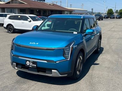 New 2026 Kia EV9 Wind