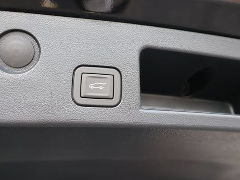 New 2027 Chevrolet Equinox LT w/ Convenience Package II FWD image 28