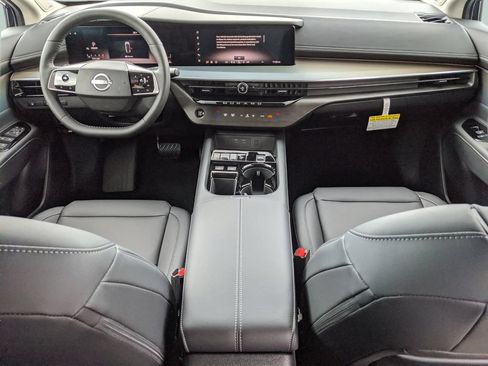 New 2025 Nissan Murano SL w/ Cargo Package AWD/4WD image 17