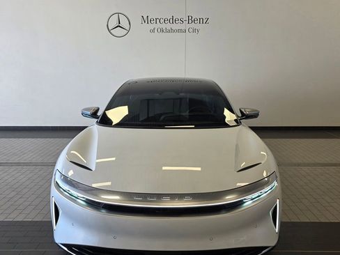 Used 2022 Lucid Air Grand Touring image 2