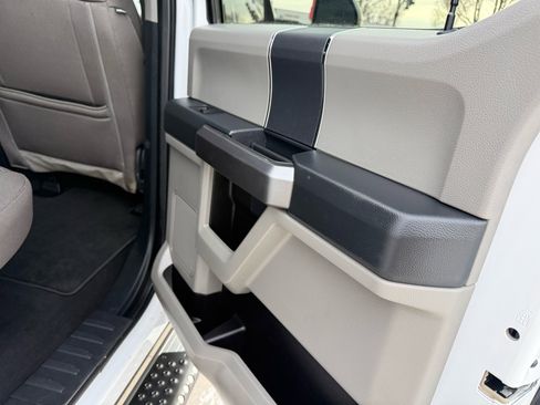 Used 2022 Ford F250 XLT image 17