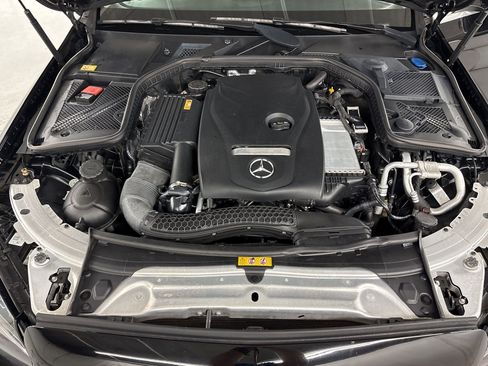 Used 2015 Mercedes-Benz C 300 Sedan image 32