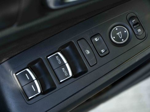 Used 2025 Honda Civic Sport image 37