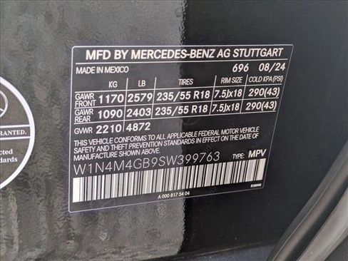 Certified 2025 Mercedes-Benz GLB 250 image 25