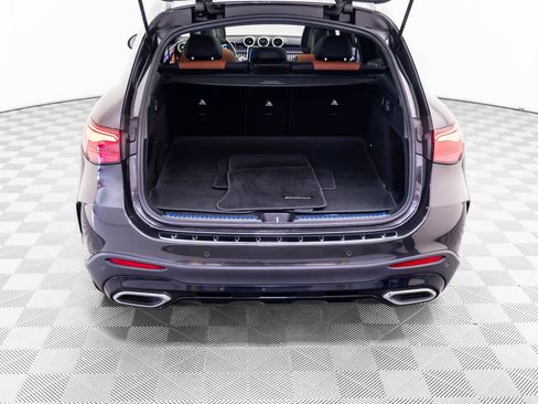 Used 2023 Mercedes-Benz GLC 300 4MATIC image 33