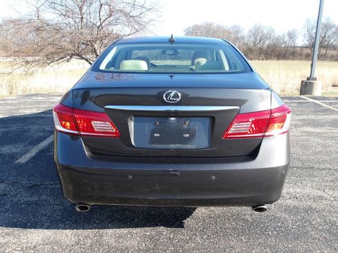 Used 2011 Lexus ES 350 image 4