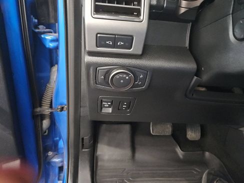 Used 2019 Ford F150 Raptor w/ Equipment Group 802A Luxury AWD/4WD image 18