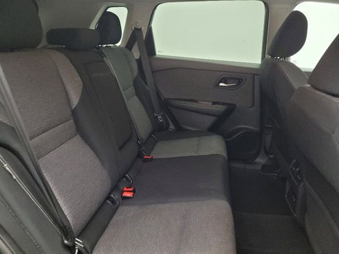 Used 2021 Nissan Rogue SV AWD/4WD image 19