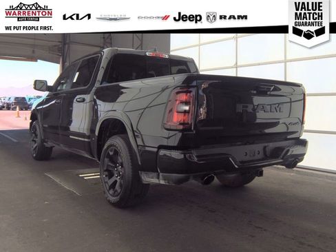 Used 2025 RAM 1500 Big Horn AWD/4WD image 5