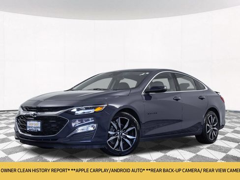 Used 2025 Chevrolet Malibu RS FWD image 2