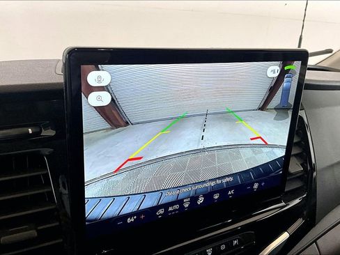 Used 2024 Ford Transit 350 XLT RWD image 14