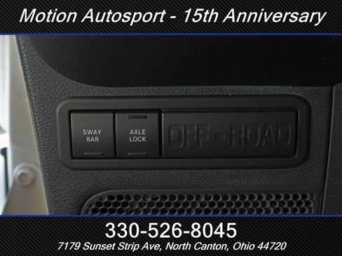 Used 2013 Jeep Wrangler Unlimited Rubicon w/ Connectivity Group AWD/4WD image 17