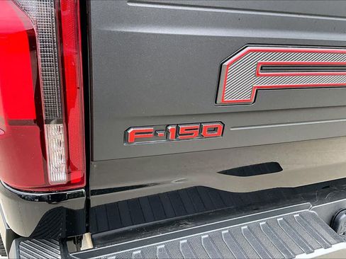Used 2025 Ford F150 Raptor AWD/4WD image 30