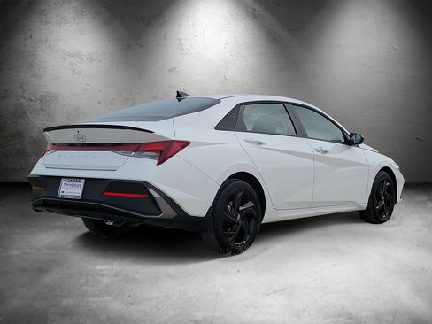 New 2026 Hyundai Elantra Sport image 3