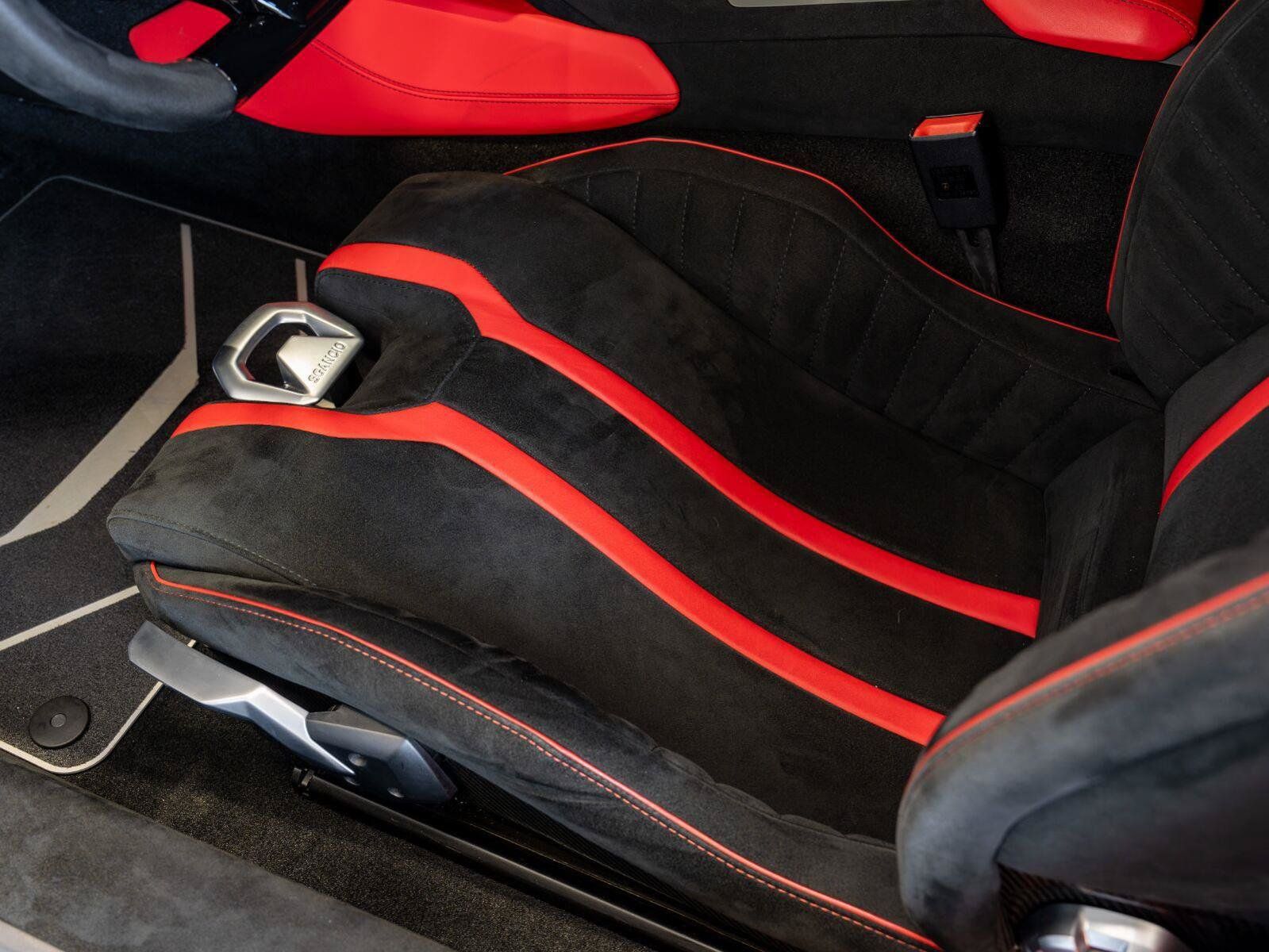 Used 2022 Lamborghini Huracan STO RWD image 70