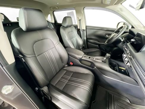 Used 2023 Honda HR-V EX-L image 25