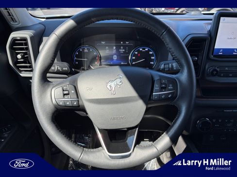 Used 2021 Ford Bronco Sport Outer Banks image 9