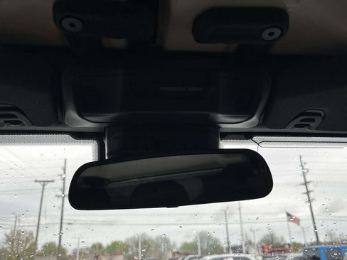 Used 2024 Jeep Wrangler Unlimited Sport AWD/4WD image 29
