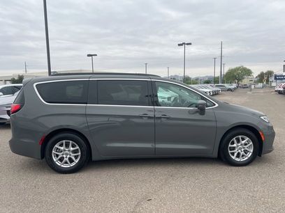Used 2022 Chrysler Pacifica Touring-L