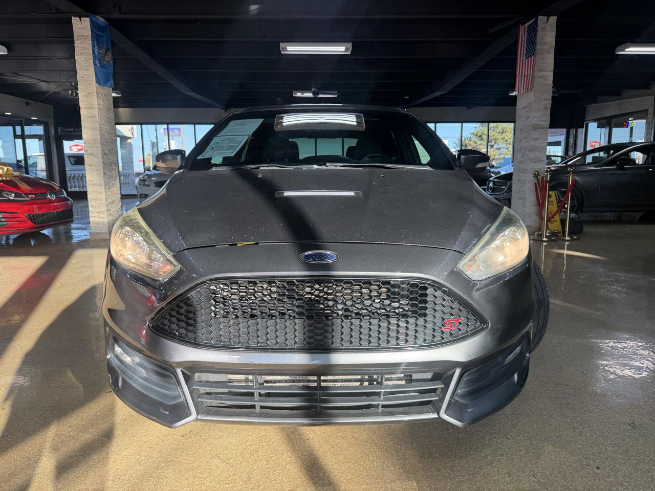 Used 2017 Ford Focus ST FWD image 2