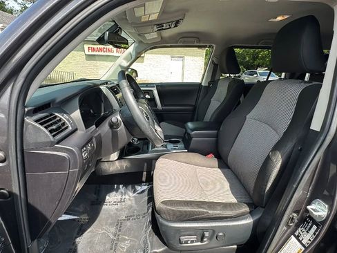 Used 2021 Toyota 4Runner SR5 AWD/4WD image 12