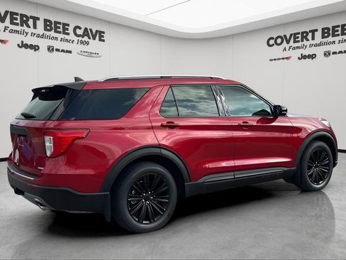 Used 2022 Ford Explorer Limited w/ Hybrid Equipment Group 310A image 10