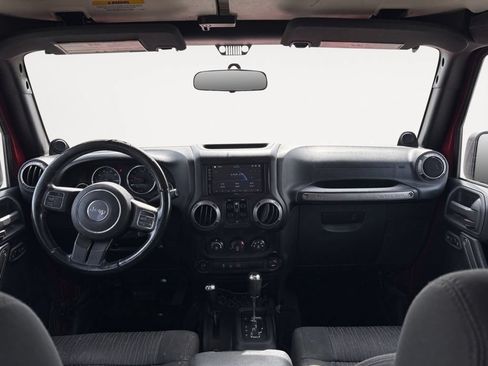 Used 2012 Jeep Wrangler Unlimited Sport AWD/4WD image 28
