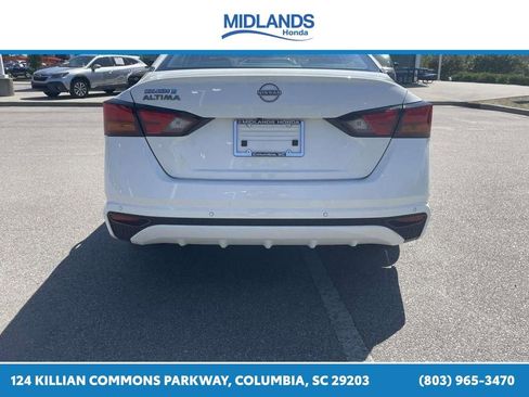 Used 2025 Nissan Altima 2.5 SV FWD image 5