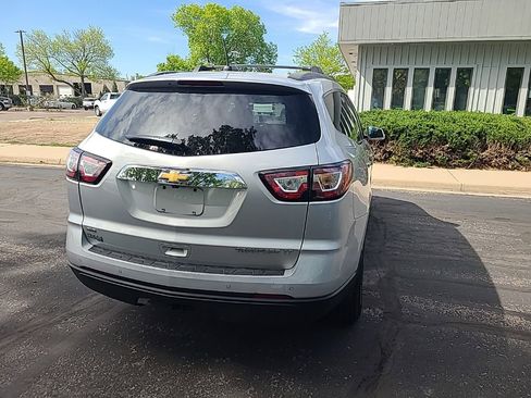 Used 2016 Chevrolet Traverse LT AWD/4WD image 8