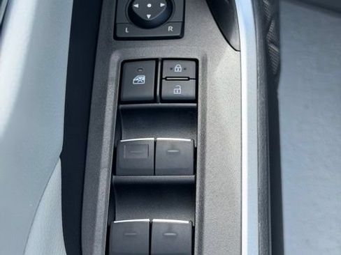 Certified 2022 Toyota RAV4 XLE Premium AWD/4WD image 22