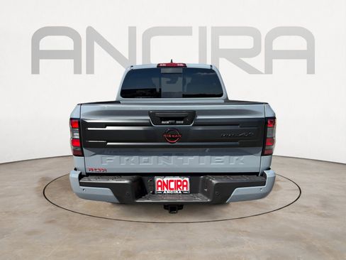 New 2026 Nissan Frontier PRO-4X w/ Pro-4x Convenience Package image 9
