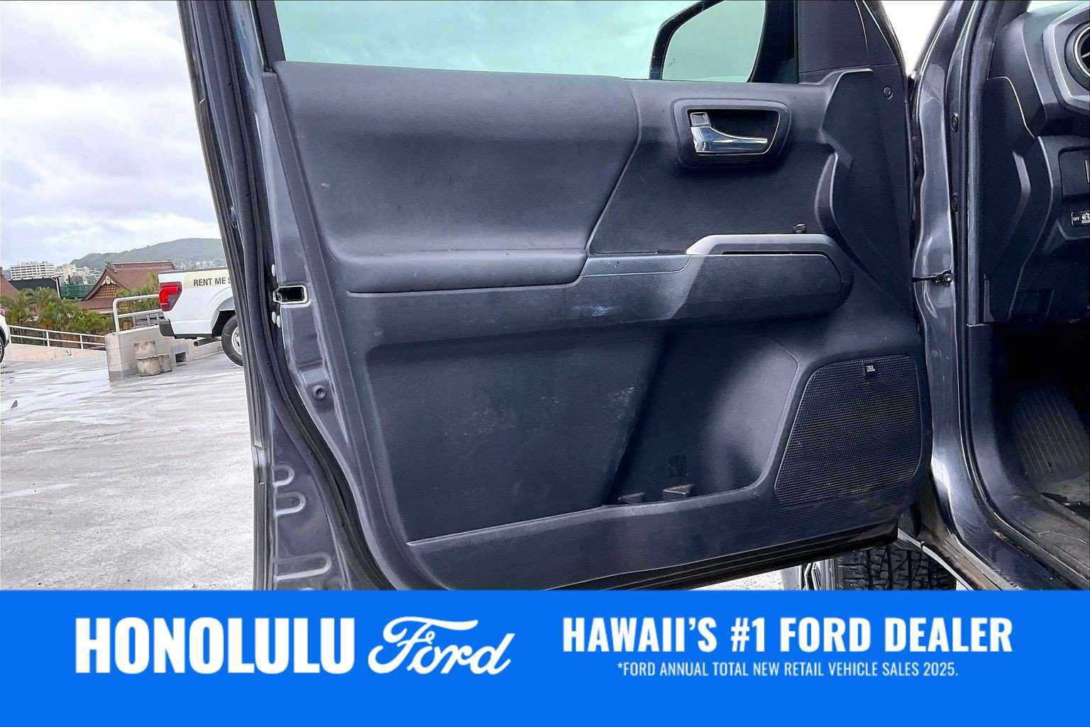 Used 2023 Toyota Tacoma TRD Sport RWD image 27