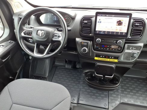 Used 2024 RAM ProMaster 3500 FWD image 19