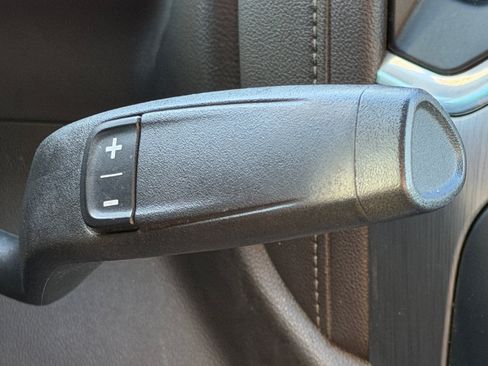 Used 2021 GMC Sierra 2500 Denali image 10