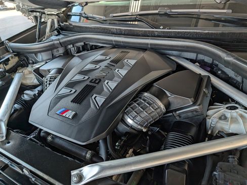 Certified 2024 BMW X5 M60i image 28