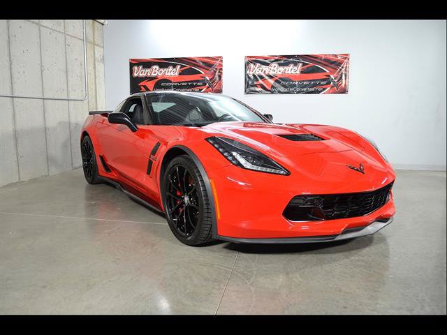 Used 2019 Chevrolet Corvette Grand Sport RWD image 2