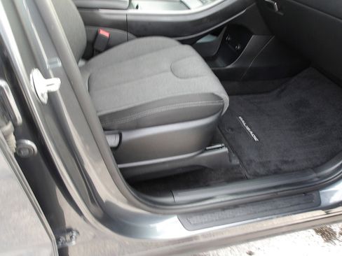 Used 2022 Hyundai Palisade SEL image 11