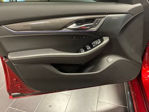 Certified 2025 Cadillac CT5 V Blackwing w/ Super Cruise 1 Package RWD image 10