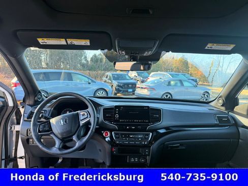 Used 2025 Honda Ridgeline Black Edition image 33