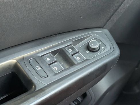 Used 2019 Volkswagen Atlas SE AWD/4WD image 15
