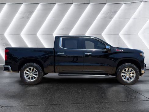 Used 2022 Chevrolet Silverado 1500 LTZ AWD/4WD image 8